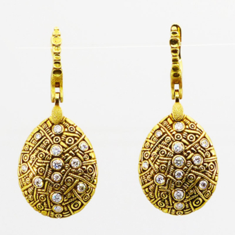 Šepkus E-186D "Tear Drop" 18K Yellow Gold and Diamond Earrings