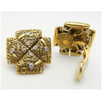 Šepkus E-25 18K Yellow Gold "Arc" Earrings