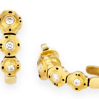 Šepkus E-218D 18K Yellow Gold and Diamond "Flora" Earrings