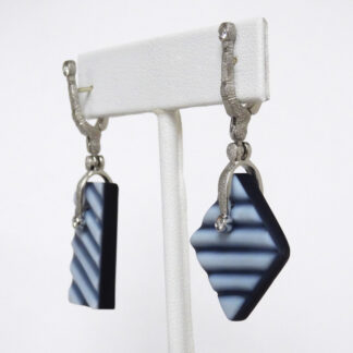Šepkus E-167PMD Platinum "Sticks and Stones" Banded Onyx Drop Deiter Lorenz Earrings