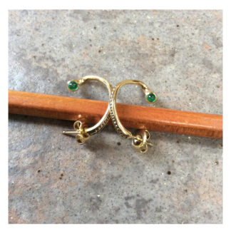 Šepkus E-27 18K Yellow Gold ~.20 ct Emerald Cabochon "Twist Hoop" Earrings