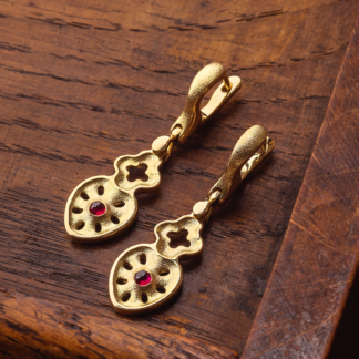 Šepkus E-252 "Sacred Heart" 18K Yellow Gold and Ruby Earrings