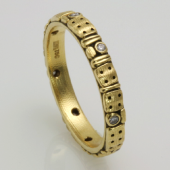 Šepkus R-143 18K Yellow Gold and Diamond "Domino" Band