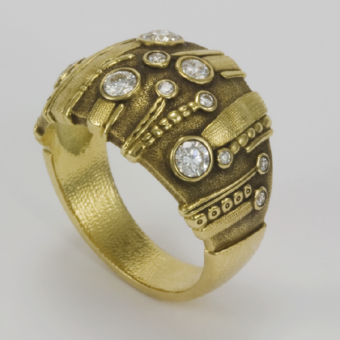 Šepkus R-151D 18K Yellow Gold and Diamond "Sea Grass" Dome Ring