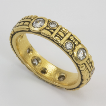 Šepkus R-154D 18K Yellow Gold and Diamond "Rountree" Band