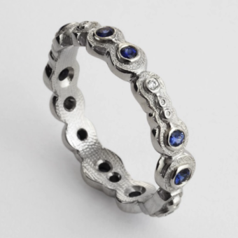 Šepkus R-170PS Platinum, Sapphire, and Diamond "Submarine" Band