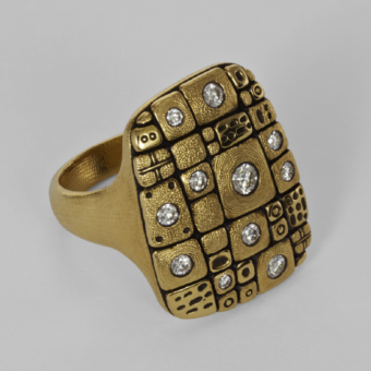 Šepkus R-180D 18K Yellow Gold and Diamond "Old Pathway" Ring