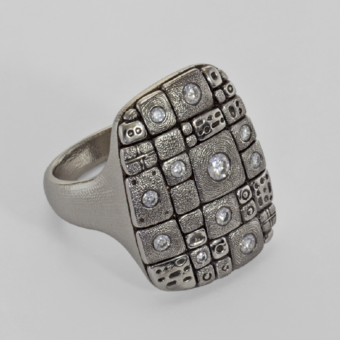 Šepkus R-180PD Platinum and Diamond "Old Pathway" Ring