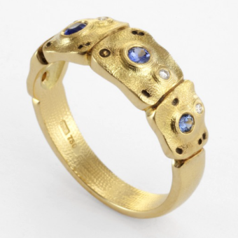 Šepkus R-197S 18K Yellow Gold, Sapphire, and Diamond "Flora" Dome Ring
